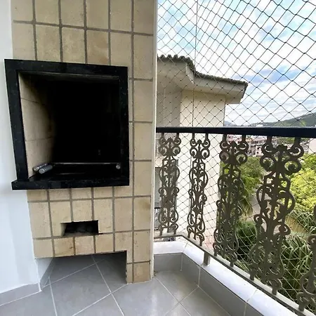 Apto Wembley Tenis 100 Metros Da Praia Ubatuba Exterior photo